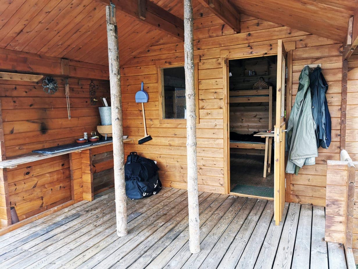 %Fiskerejser efter Laks, ørred og stør% Vildmarks camps i Lapland fiskerejse huset i Masvik i lapland (2)